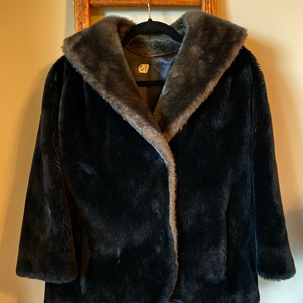 Borgana Vintage faux fur coat